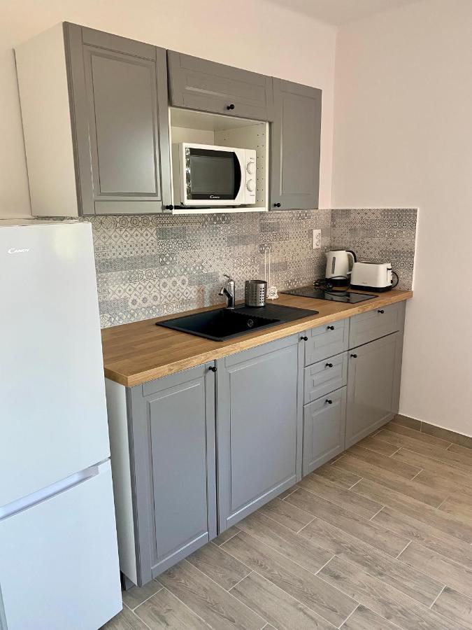 Pacsirta Apartman Grand エゲル エクステリア 写真