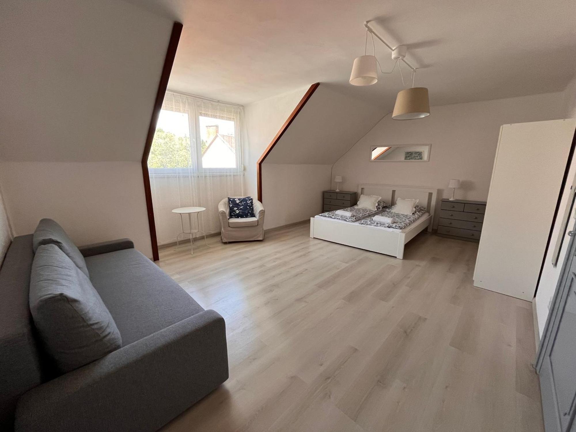 Pacsirta Apartman Grand エゲル エクステリア 写真